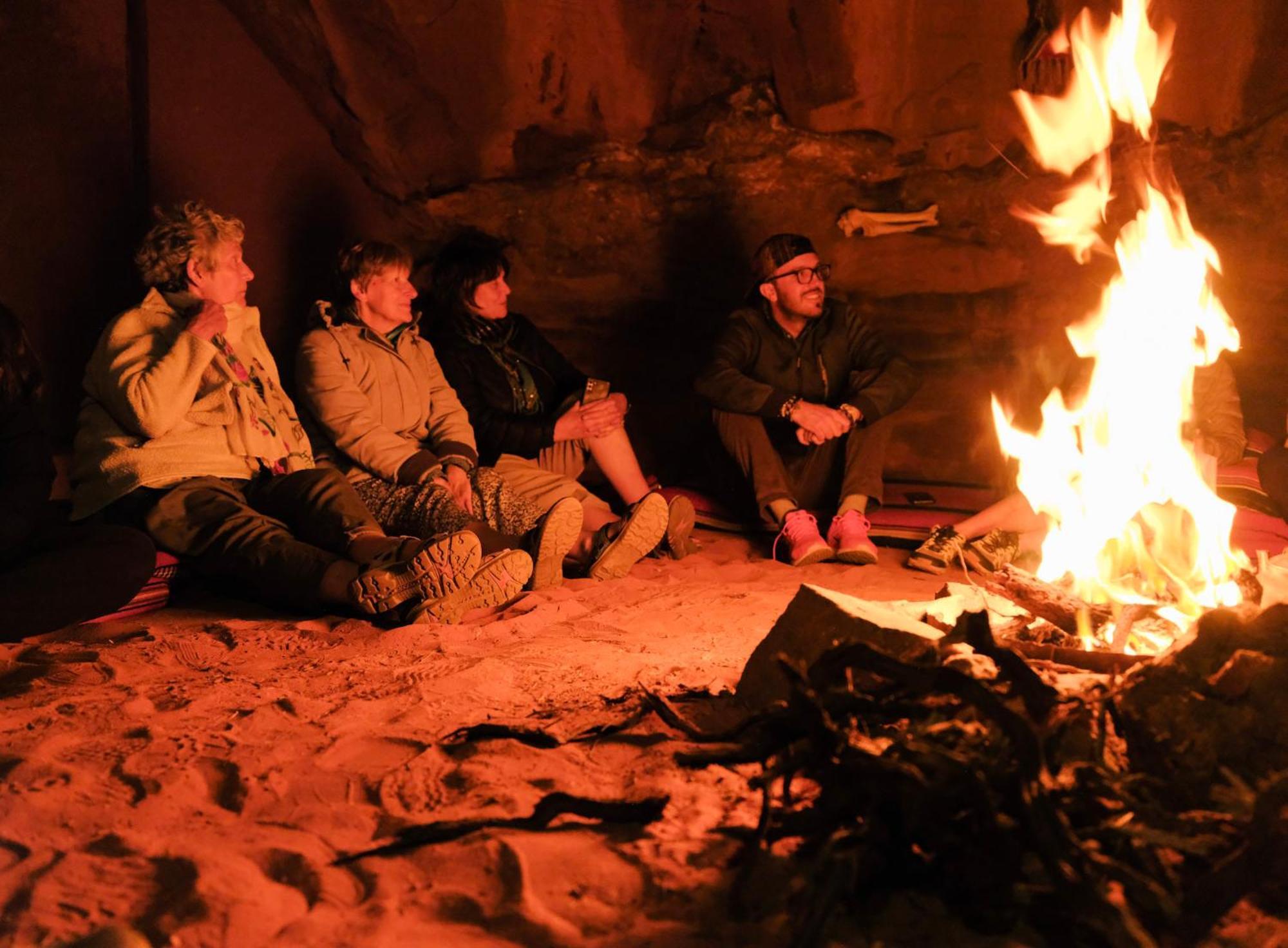 Bedouin Nights Camp Hotel Wadi Rum Exterior photo