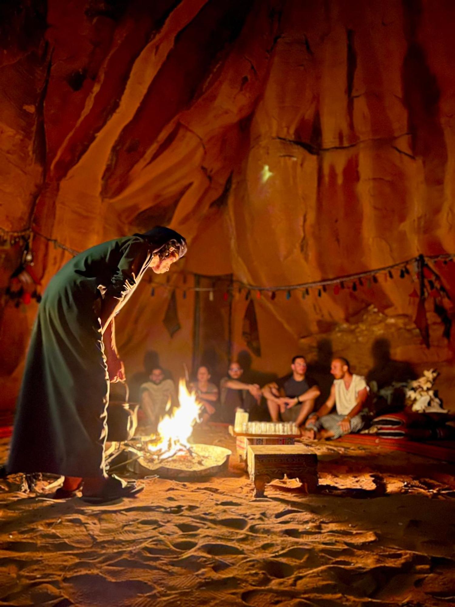 Bedouin Nights Camp Hotel Wadi Rum Exterior photo